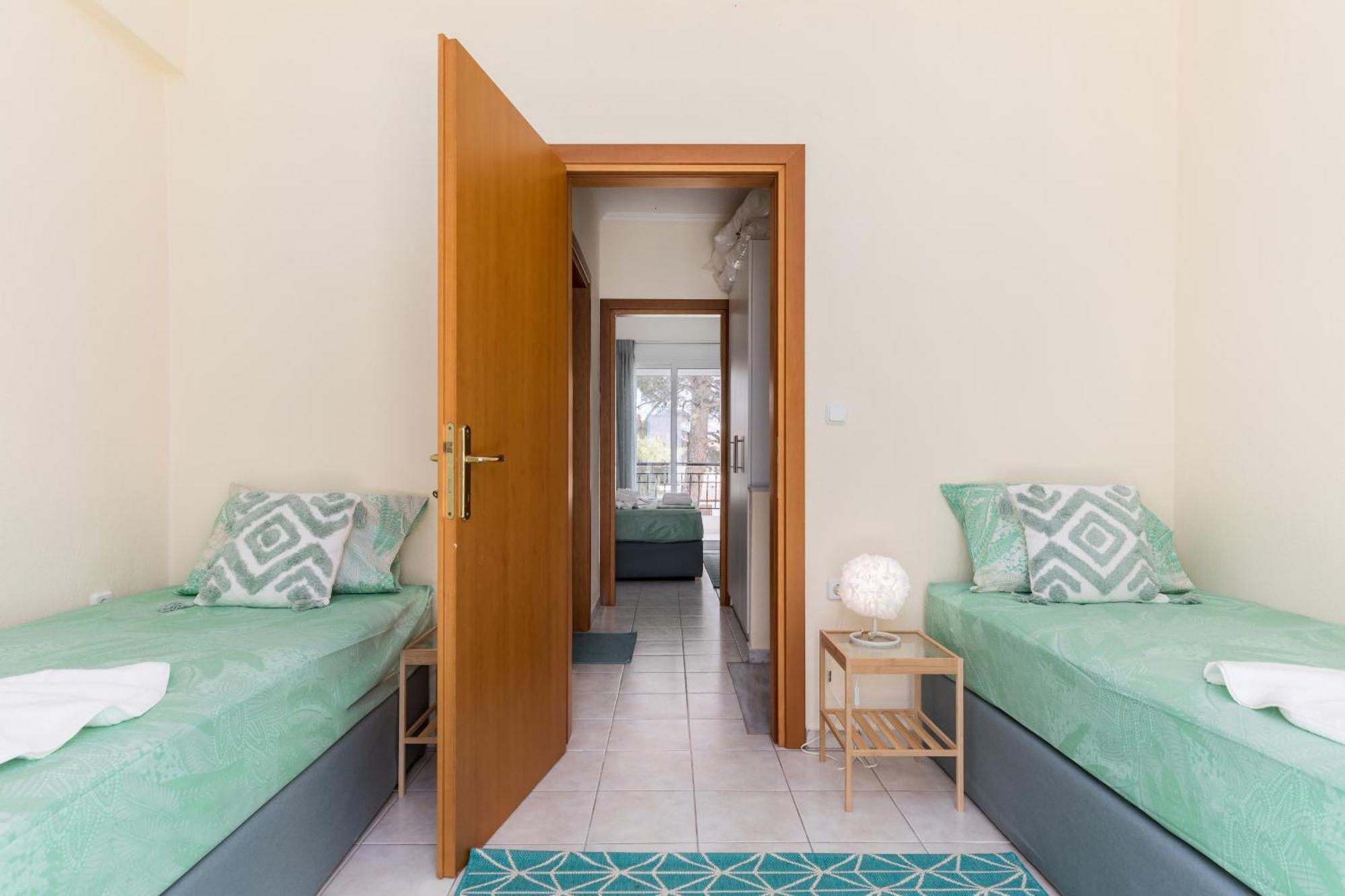 Alexandra'S Maisonette. Paralia Dionisiou Zewnętrze zdjęcie